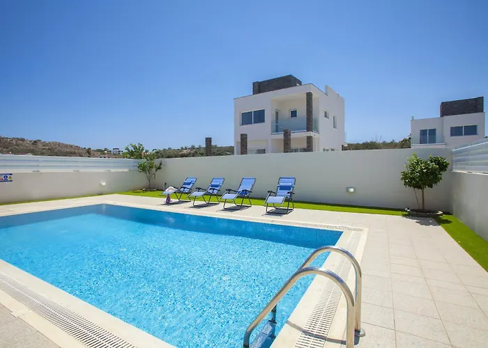 Anemoni 6 * Protaras